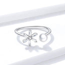 Bague fleur avec perle