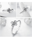 Bague fleur trèfle en diamant