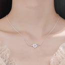 Collier avec une fleur