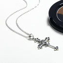 Collier croix rose