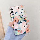 Coque iPhone fleurie de pivoines