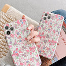 coque iPhone fleurie et colorée