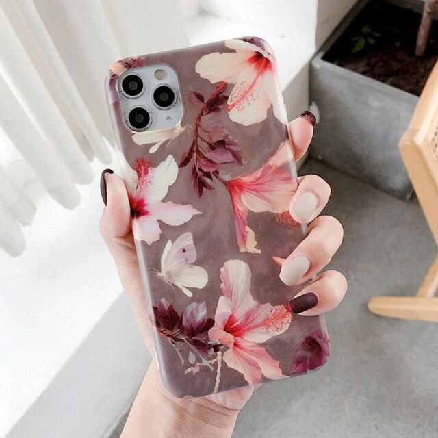 Coque iPhone fleurs colorées