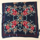 Foulard carré fleuri