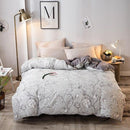Housse de couette fleurie grise