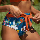 Maillot de bain fleuri taille haute