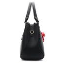 Sac avec fleur en relief