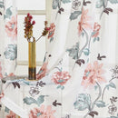 Voilage blanc fleuri